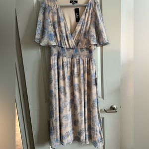 BRAND NEW WITH TAGS Lulu Dress